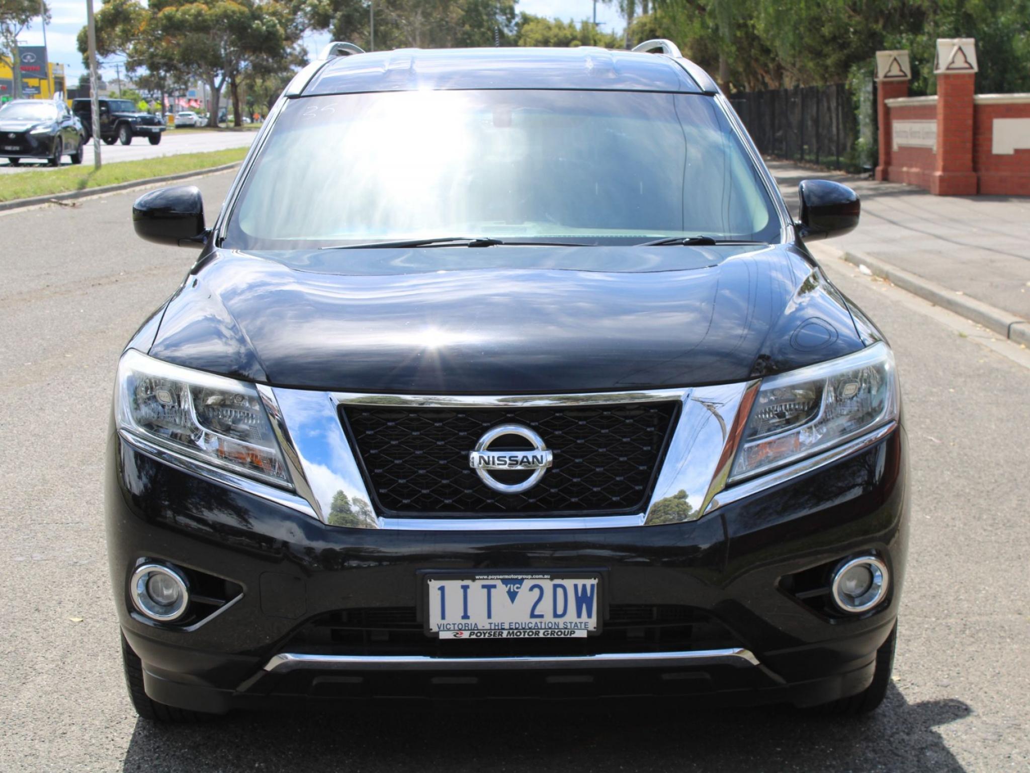 NISSAN PATHFINDER ST (4X2) R52 MY17 SERIES 2