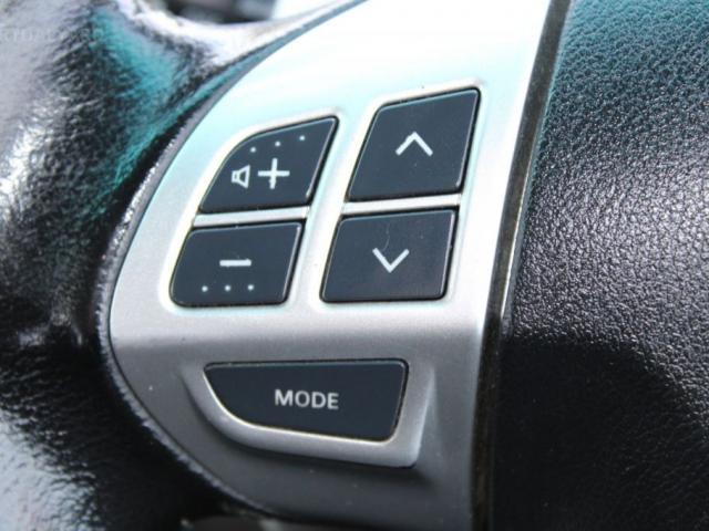 MITSUBISHI CHALLENGER (4X4) PC MY14