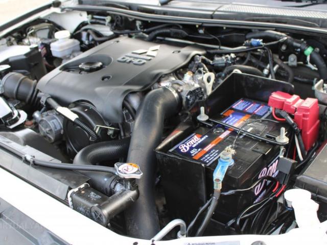 MITSUBISHI CHALLENGER (4X4) PC MY14