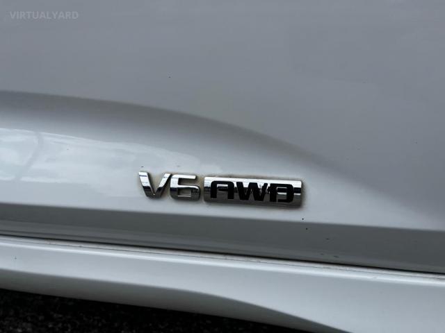 HOLDEN COMMODORE RS ZB