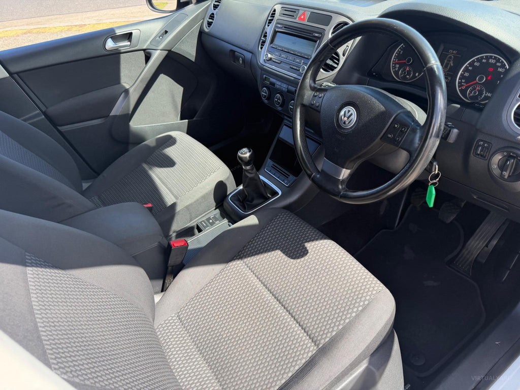 VOLKSWAGEN TIGUAN 125 TSI 5NC MY10