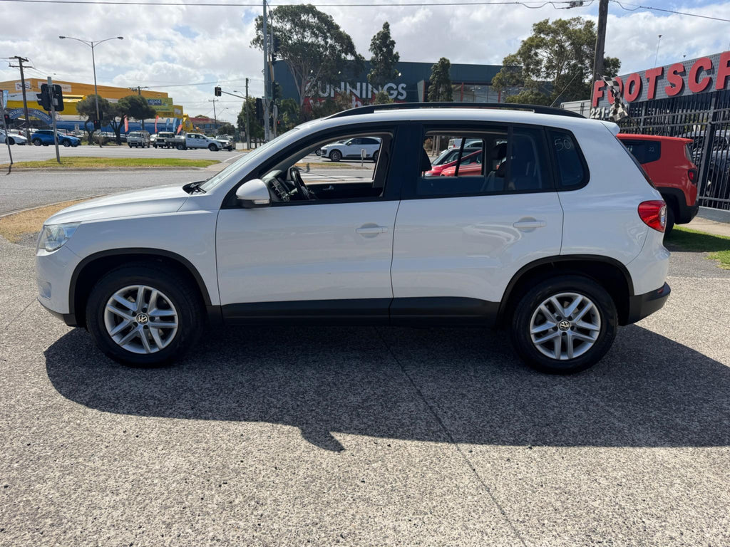 VOLKSWAGEN TIGUAN 125 TSI 5NC MY10