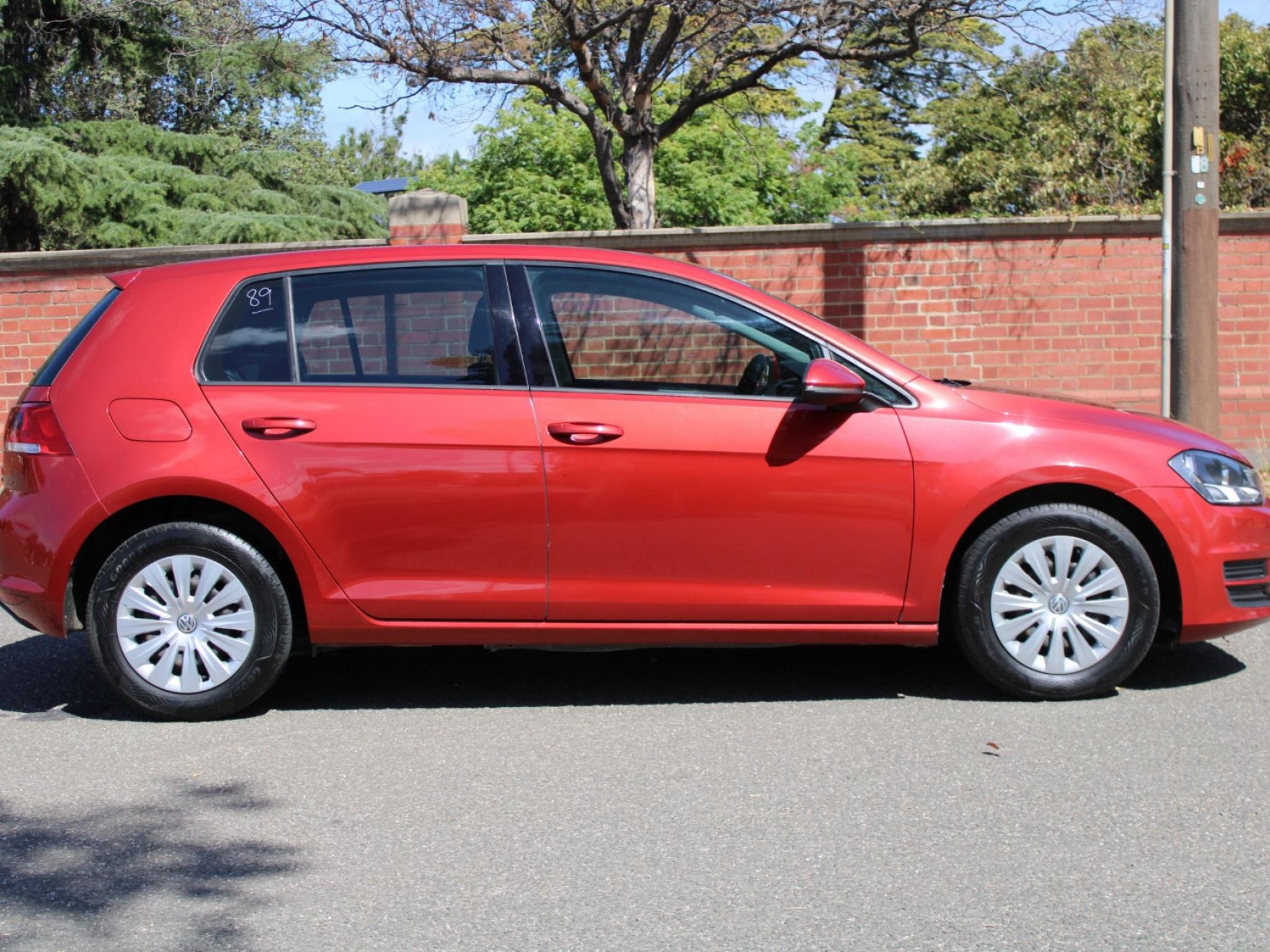 VOLKSWAGEN GOLF 90 TSI AU MY15