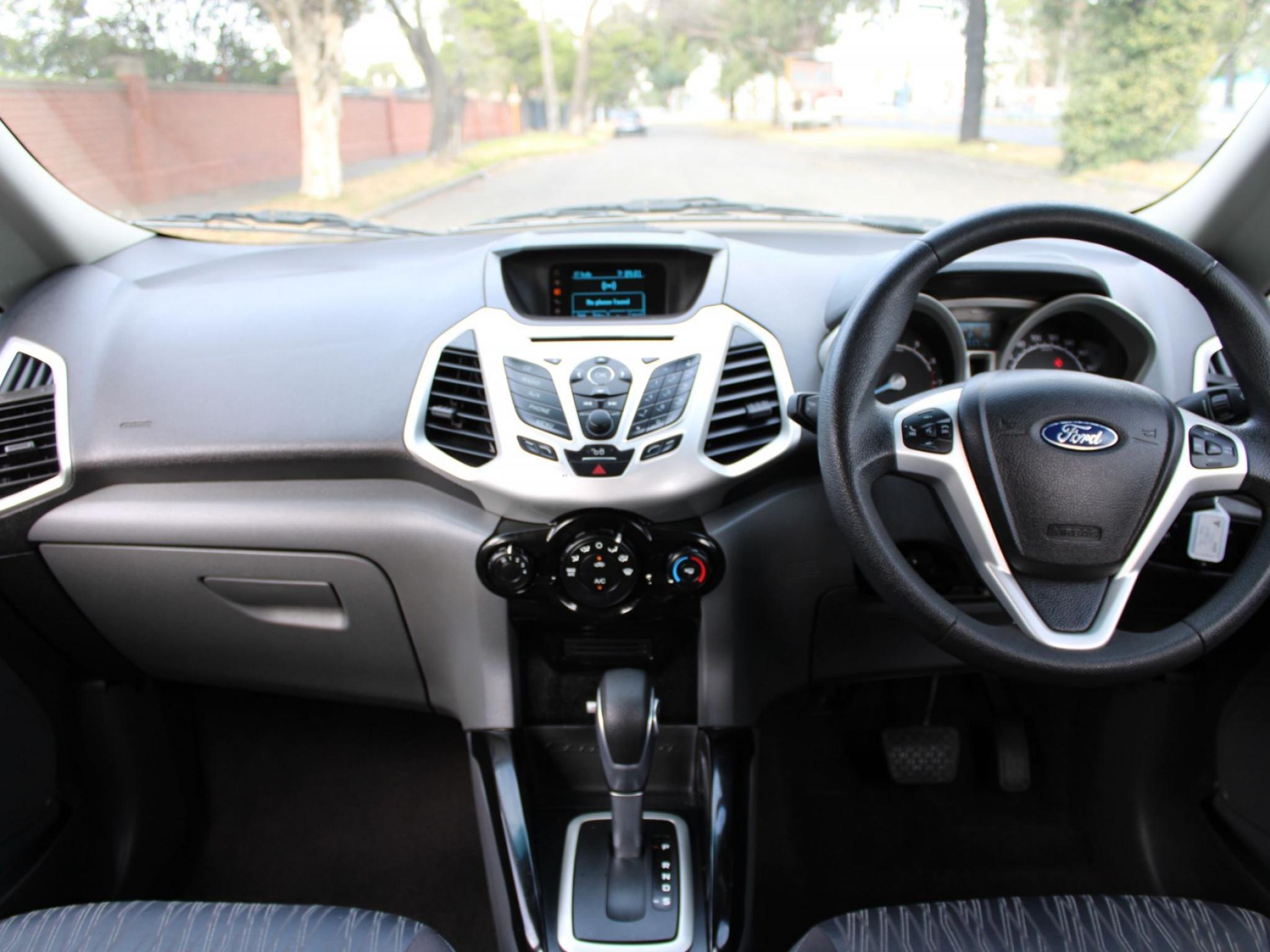 FORD ECOSPORT TREND BK