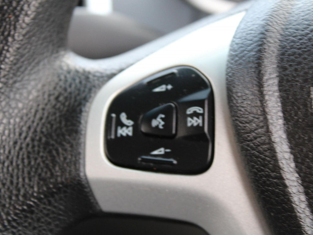FORD ECOSPORT TREND BK
