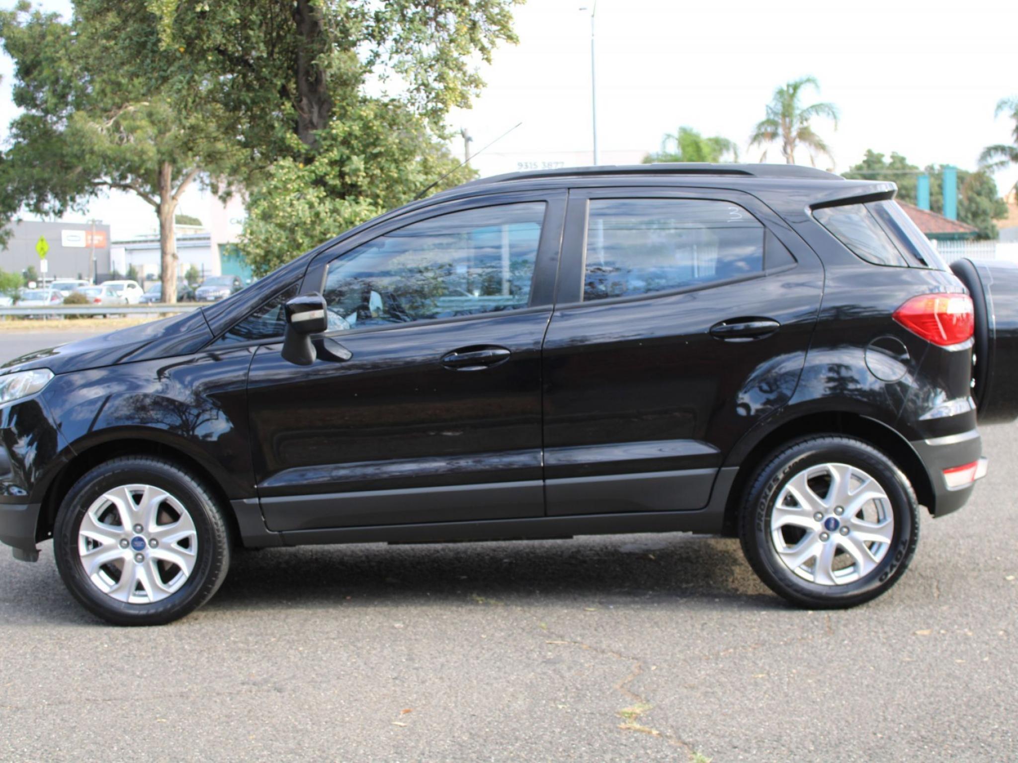 FORD ECOSPORT TREND BK