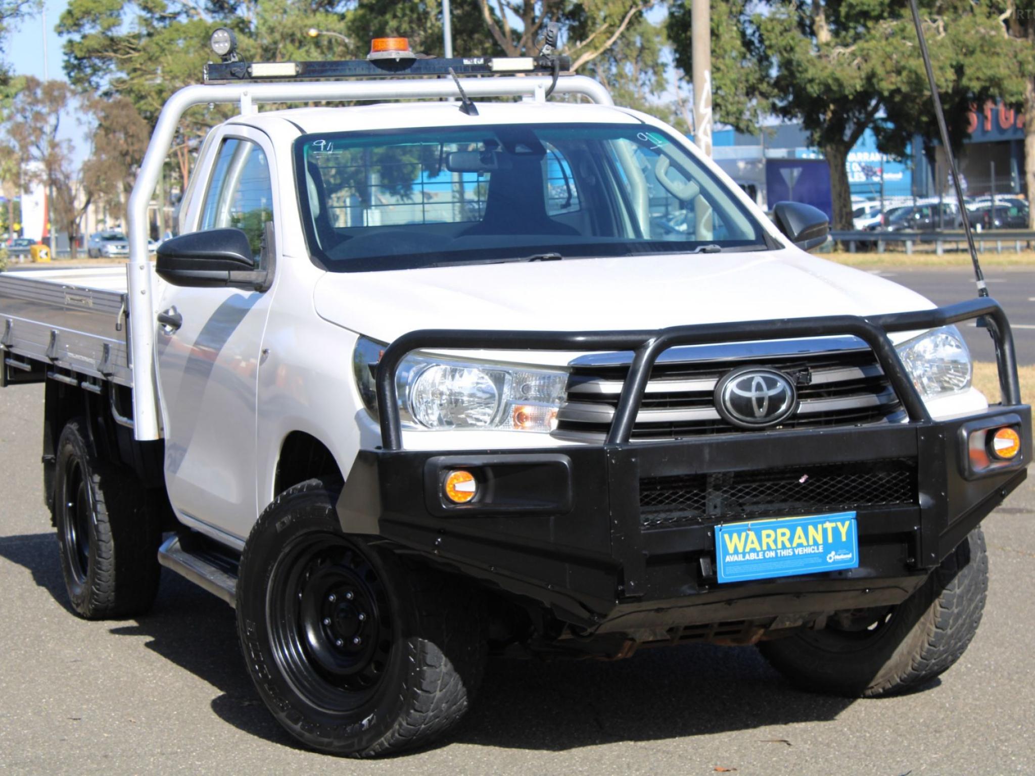 TOYOTA HILUX SR (4X4) GUN126R FACELIFT