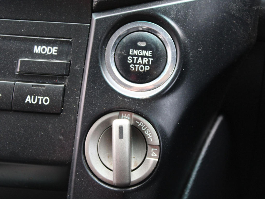 TOYOTA LANDCRUISER GXL (4X4) VDJ200R