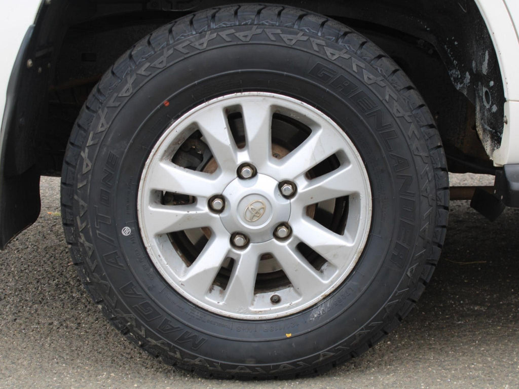 TOYOTA LANDCRUISER GXL (4X4) VDJ200R