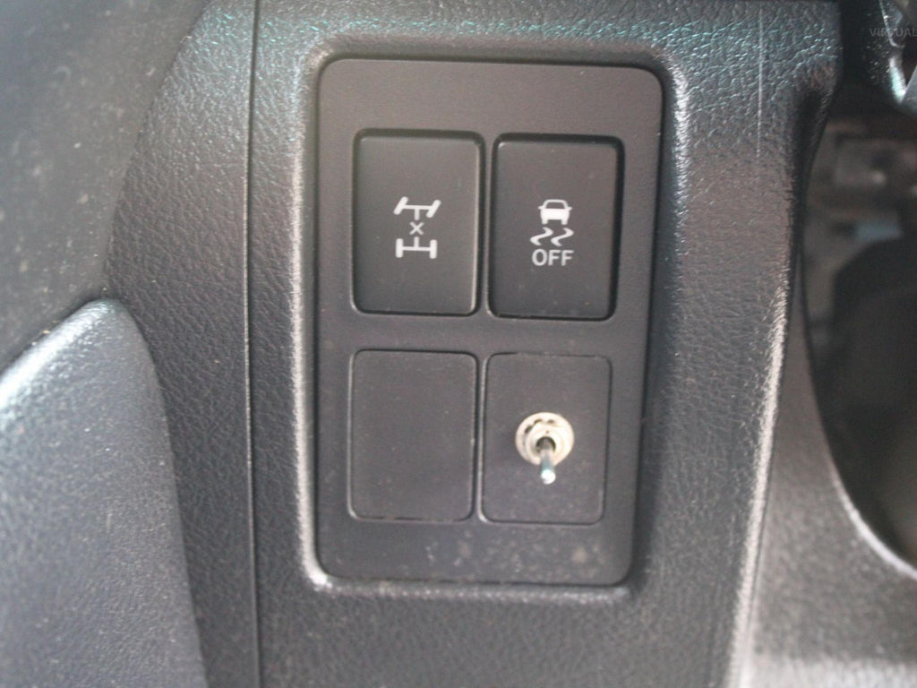 TOYOTA LANDCRUISER GXL (4X4) VDJ200R