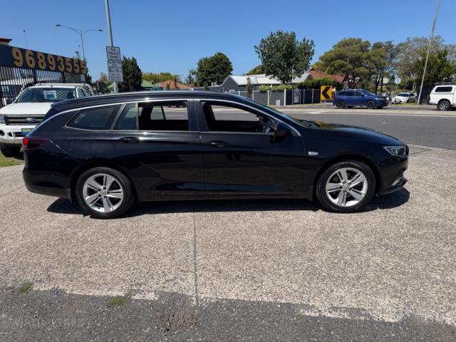 HOLDEN COMMODORE LT ZB