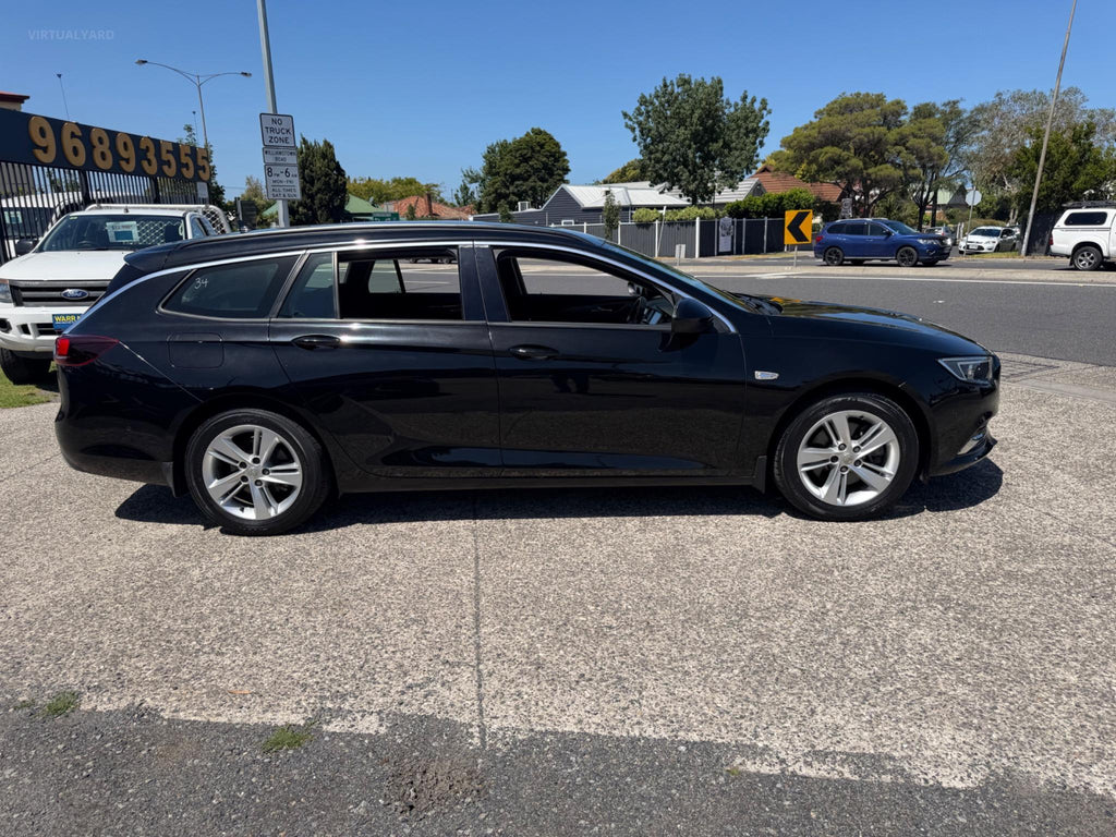 HOLDEN COMMODORE LT ZB