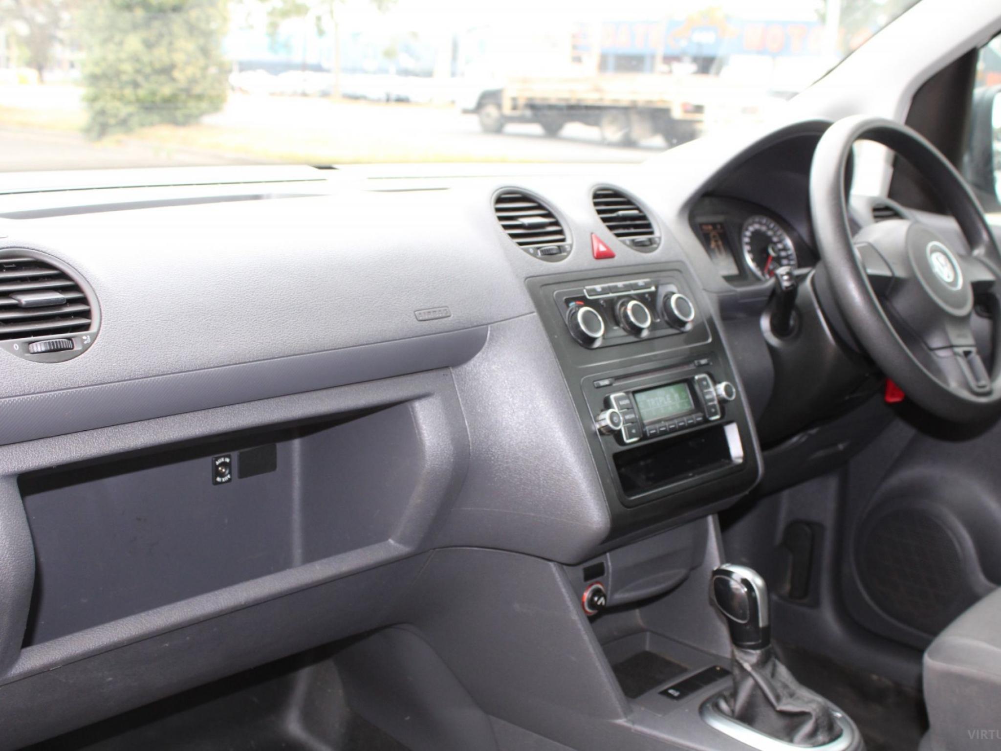 VOLKSWAGEN CADDY TDI250 2K MY15