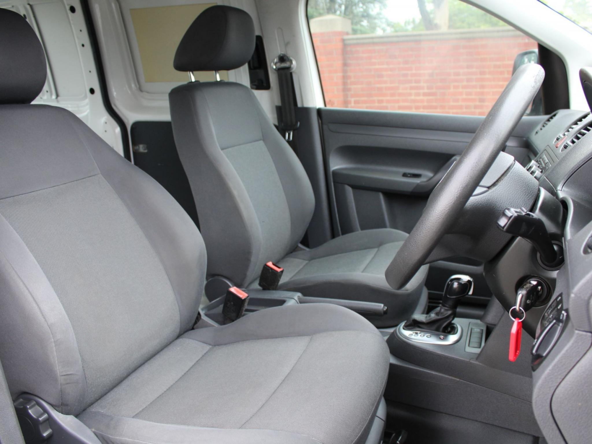VOLKSWAGEN CADDY TDI250 2K MY15