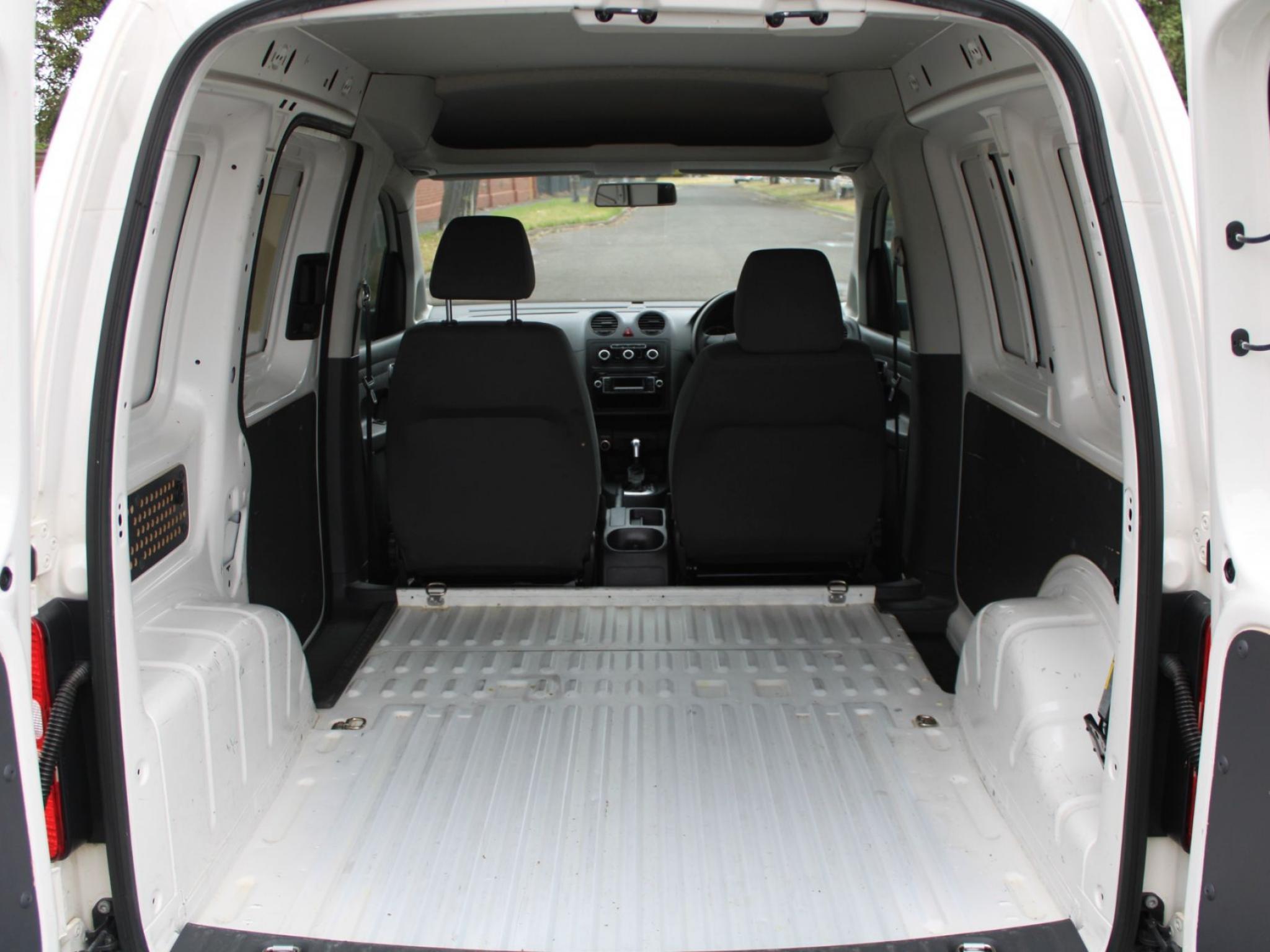 VOLKSWAGEN CADDY TDI250 2K MY15