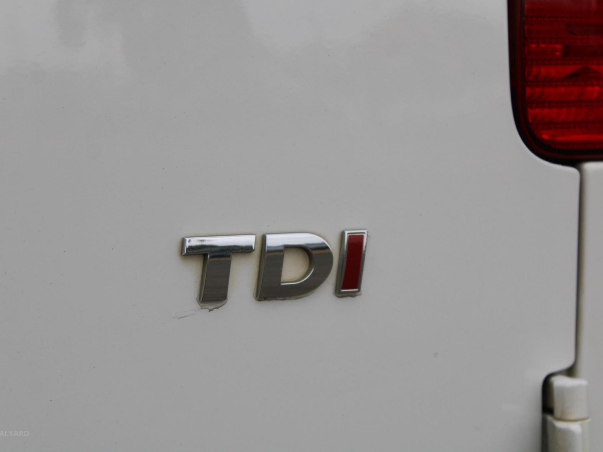 VOLKSWAGEN CADDY TDI250 2K MY15