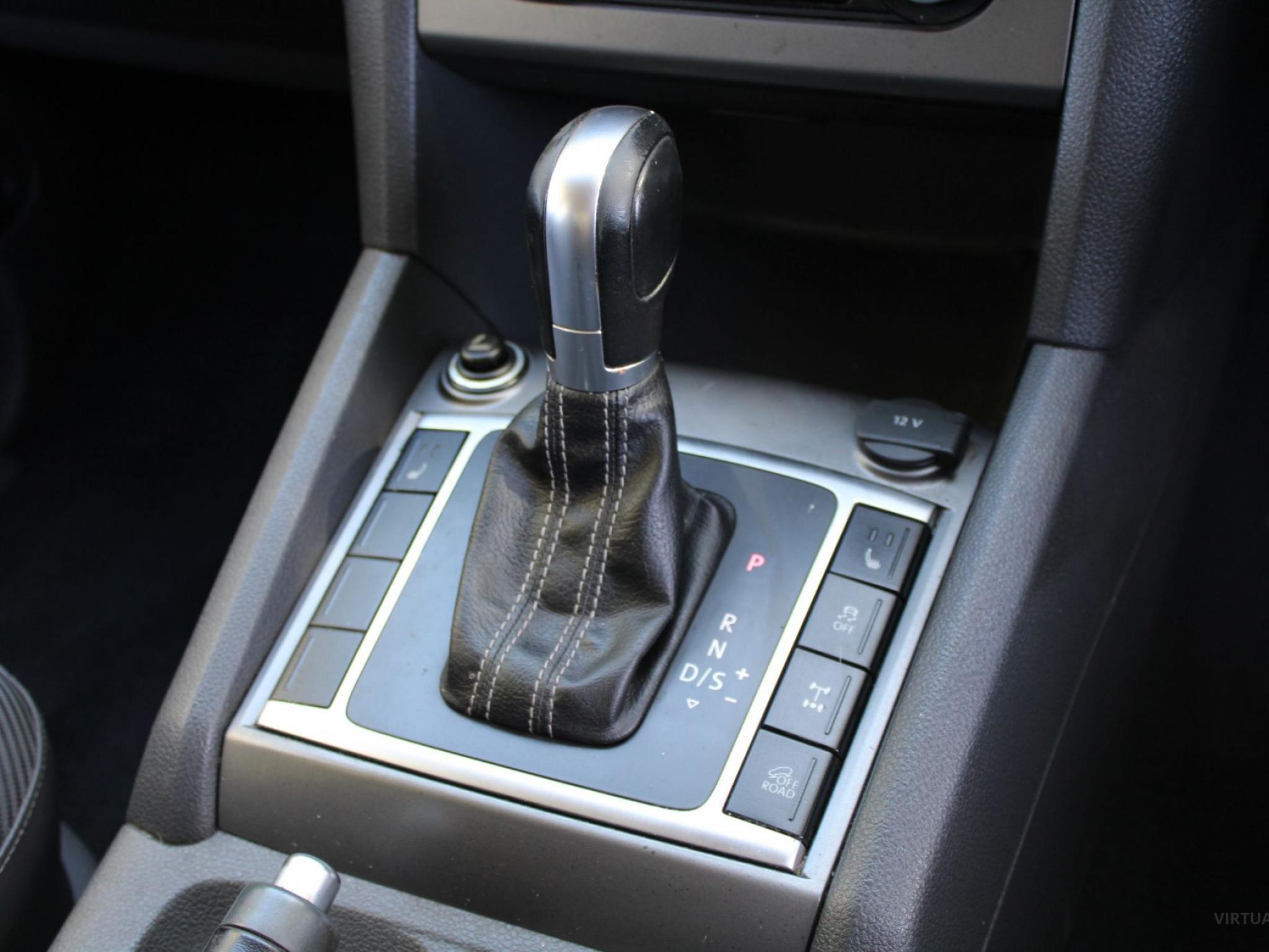 VOLKSWAGEN AMAROK TDI420 TRENDLINE (4X4) 2H MY16