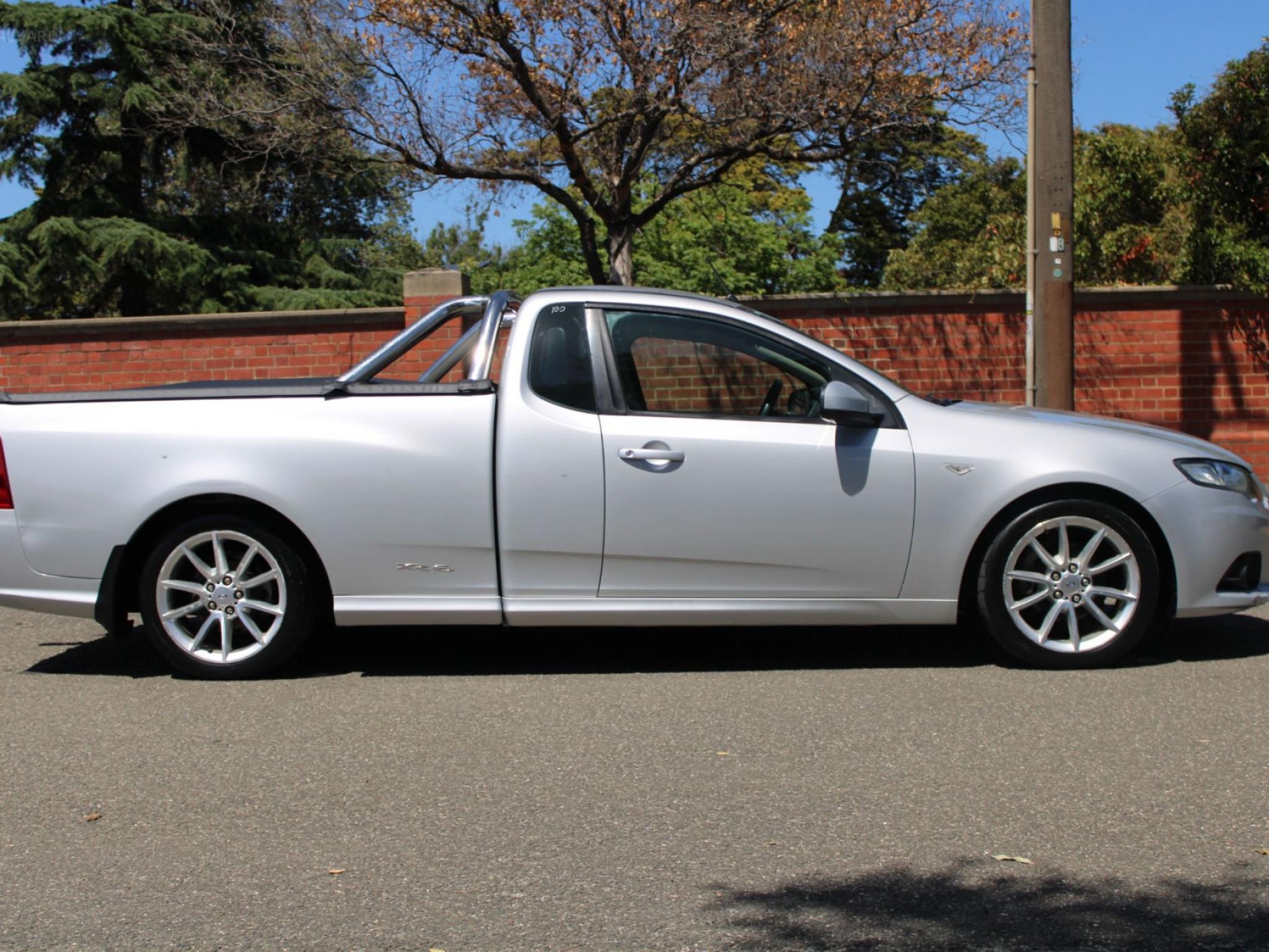 FORD FALCON XR6 FG MK2