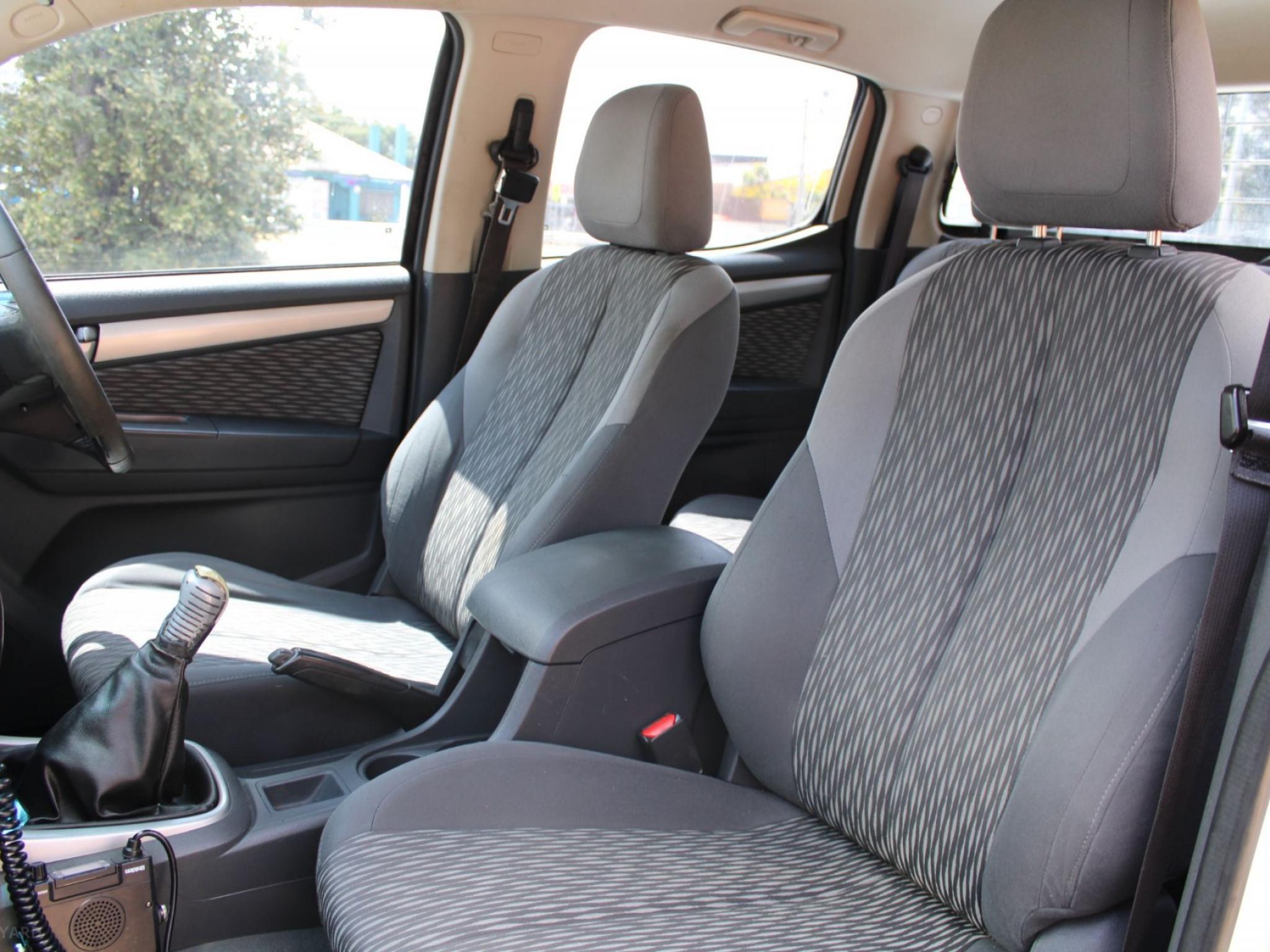 HOLDEN COLORADO LX (4X2) RG MY14