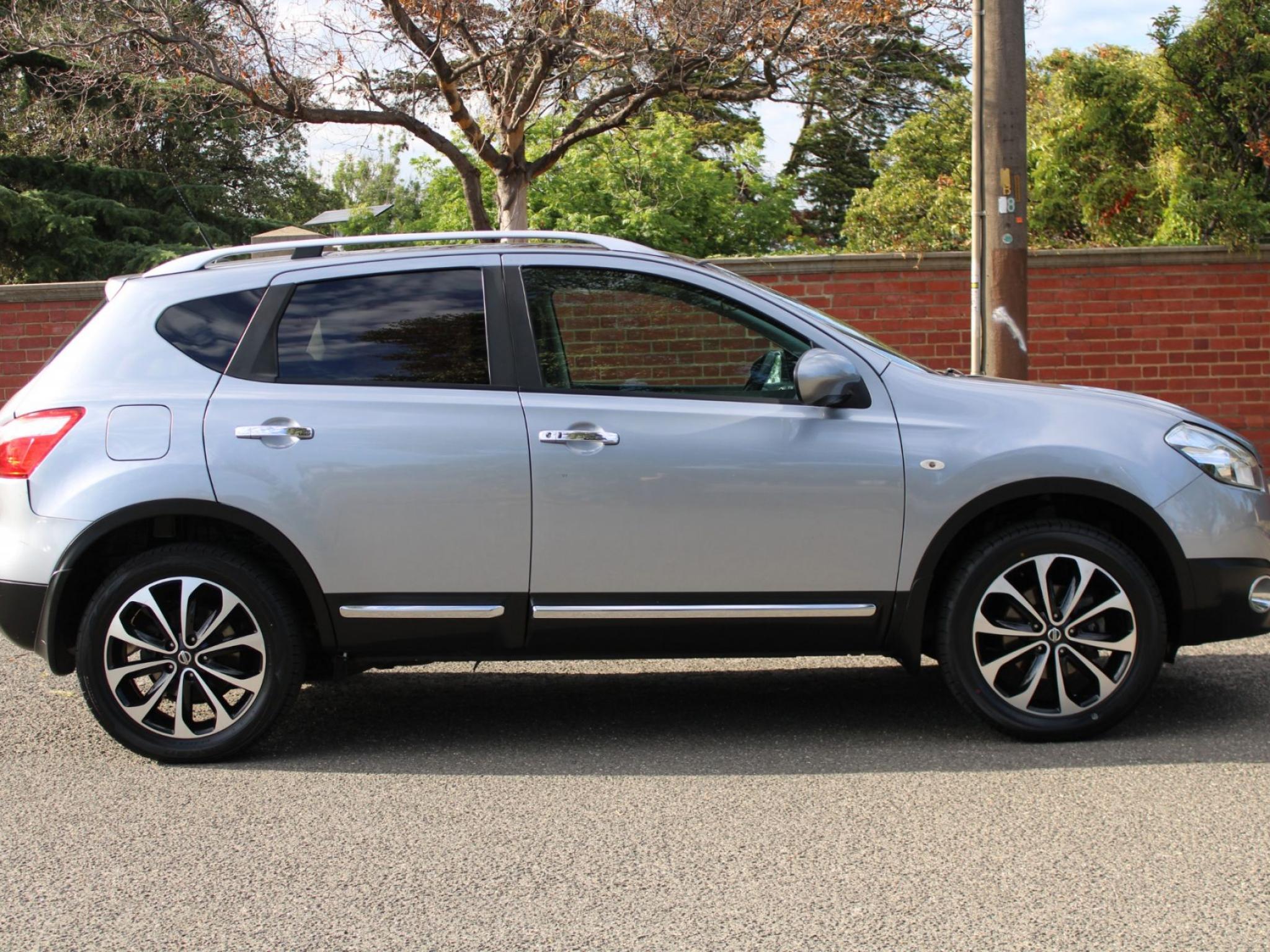NISSAN DUALIS TI-L (4X2) J10 MY13