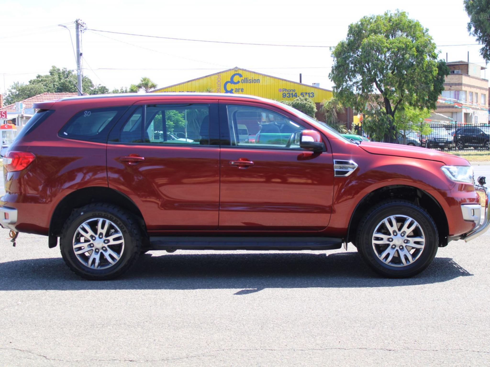 FORD EVEREST TREND UA MY17