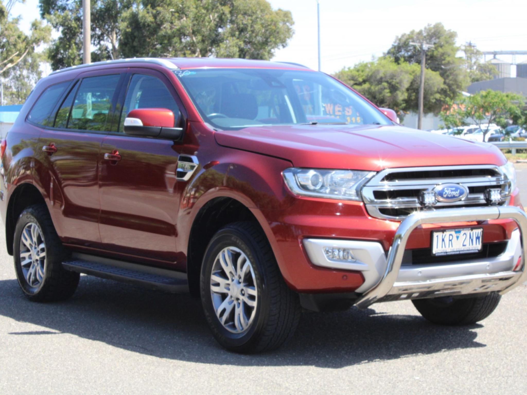 FORD EVEREST TREND UA MY17