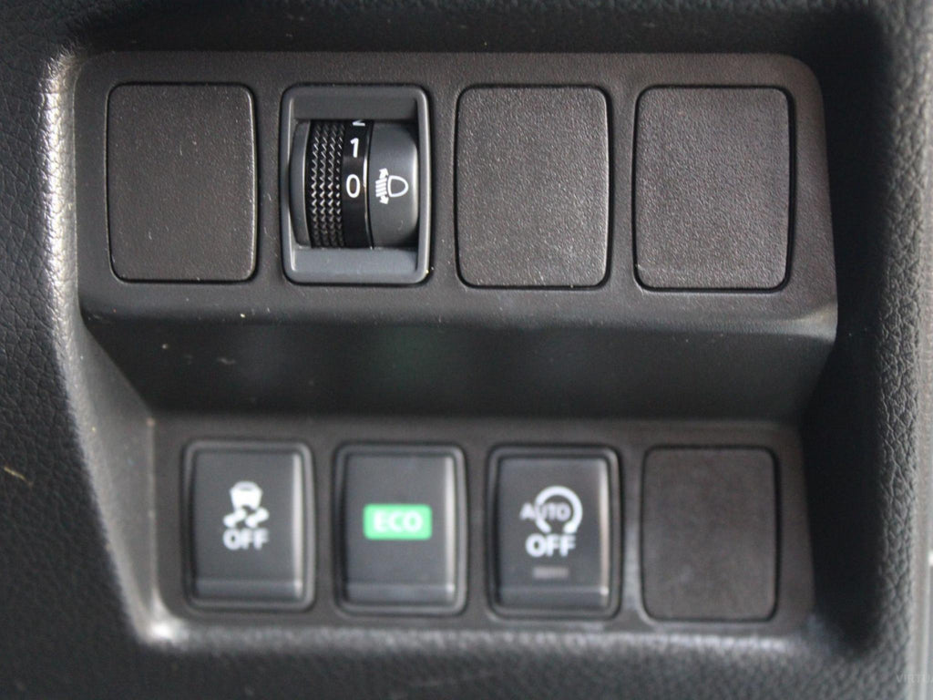NISSAN QASHQAI TS J11