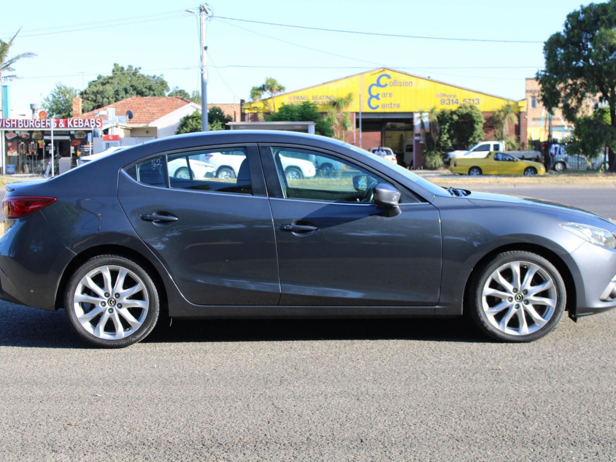 MAZDA MAZDA3 SP25 BM