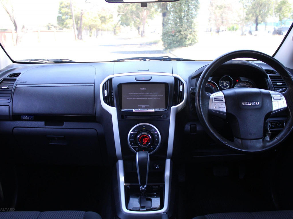 ISUZU MU-X LS-U (4X2) UC MY18