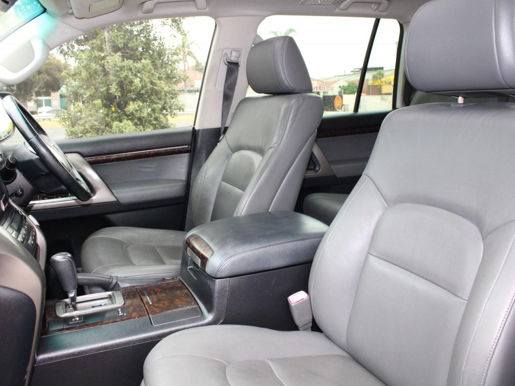 TOYOTA LANDCRUISER VX (4X4) VDJ200R