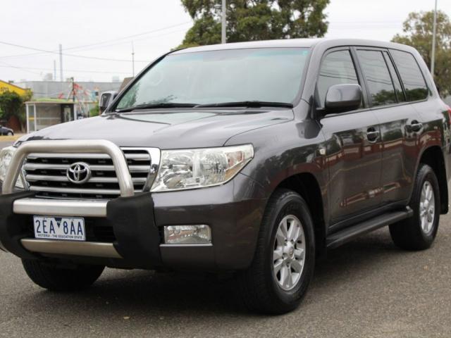 TOYOTA LANDCRUISER VX (4X4) VDJ200R