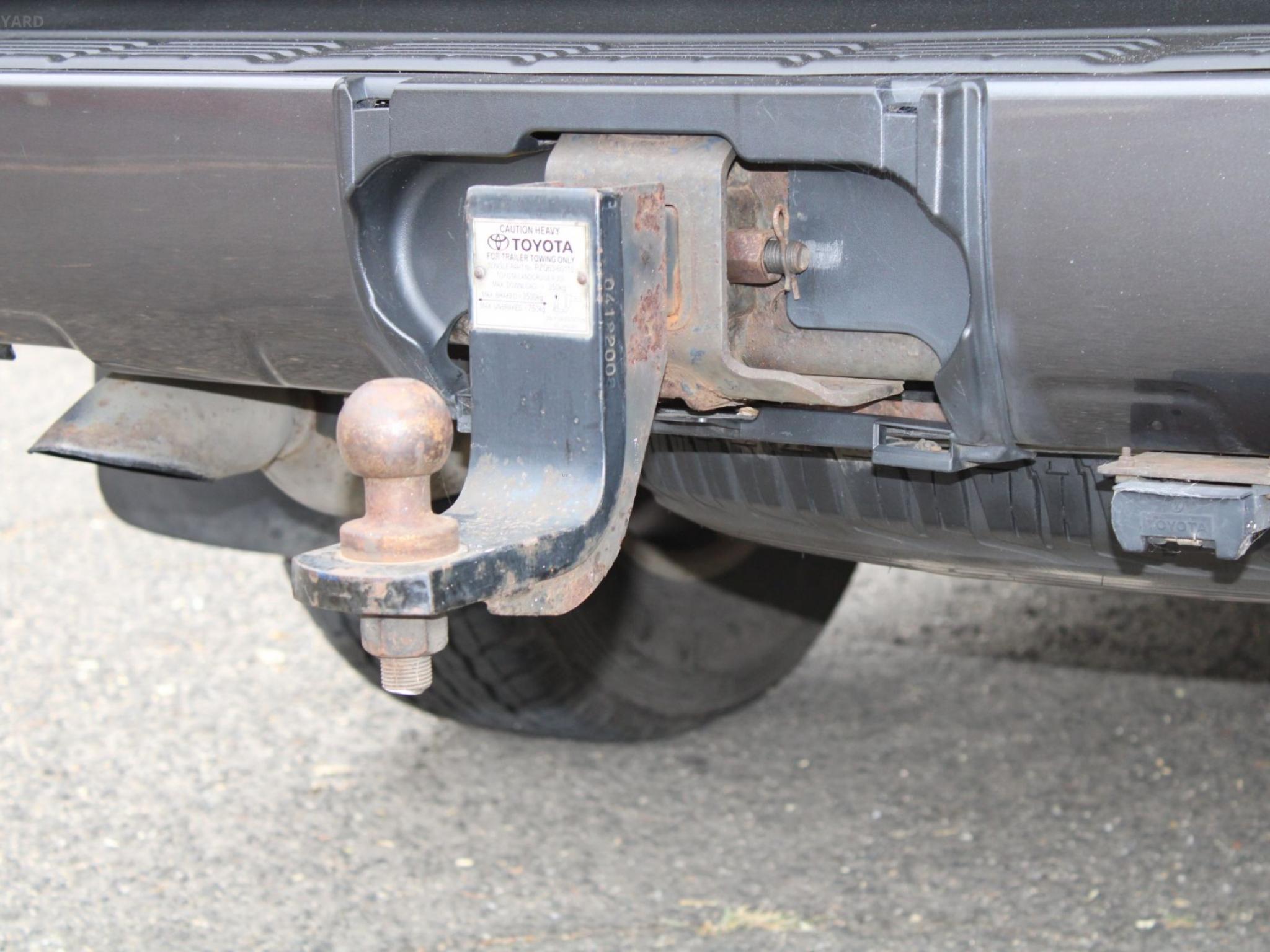 TOYOTA LANDCRUISER VX (4X4) VDJ200R