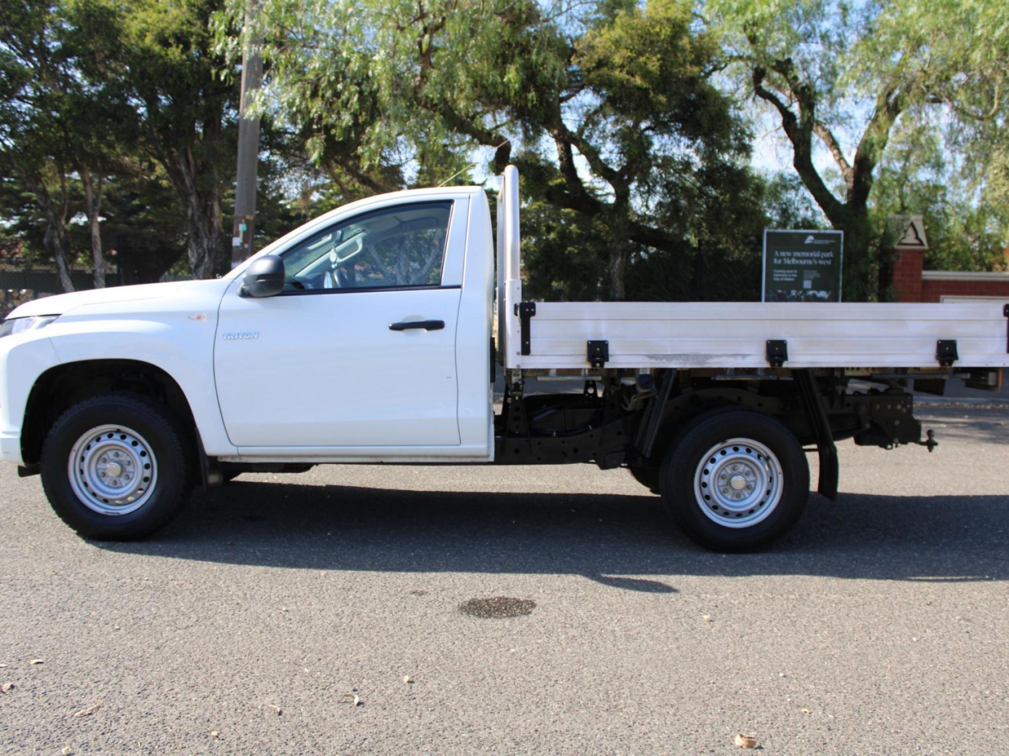 MITSUBISHI TRITON GLX MR MY19