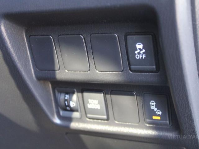 NISSAN PATHFINDER ST-L (4X2) N-SPORT R52 MY17 SERIES 2