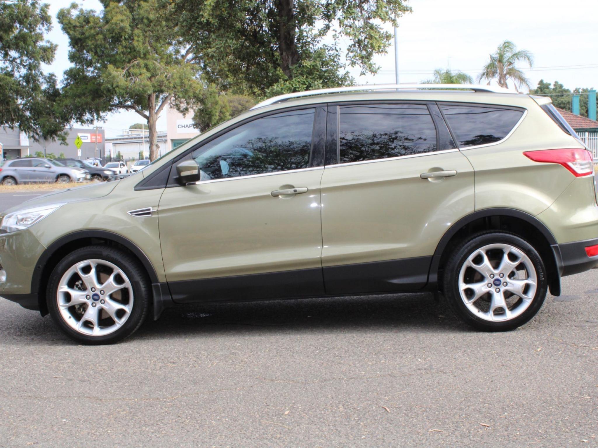 FORD KUGA TITANIUM (AWD) TF