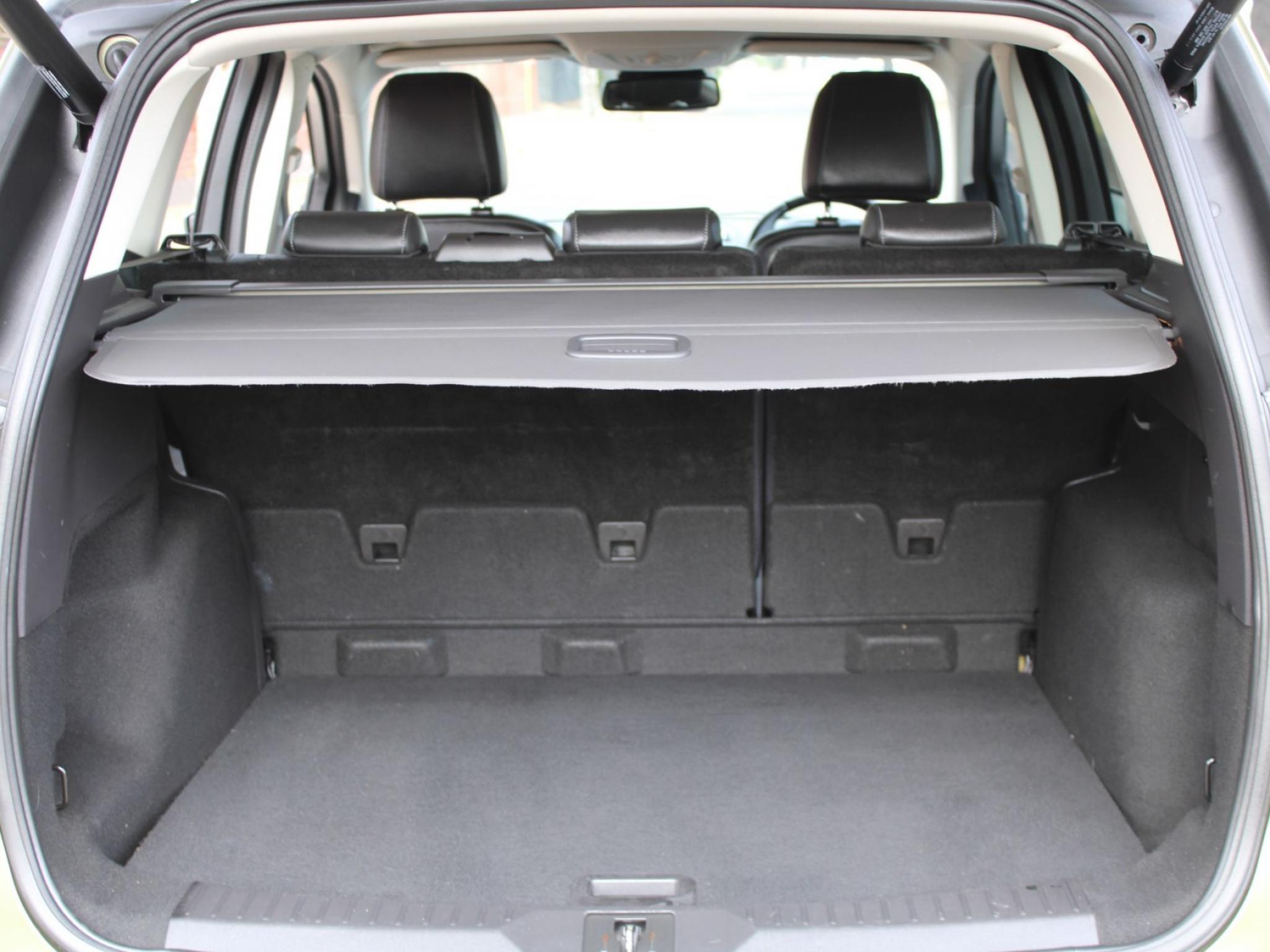 FORD KUGA TITANIUM (AWD) TF