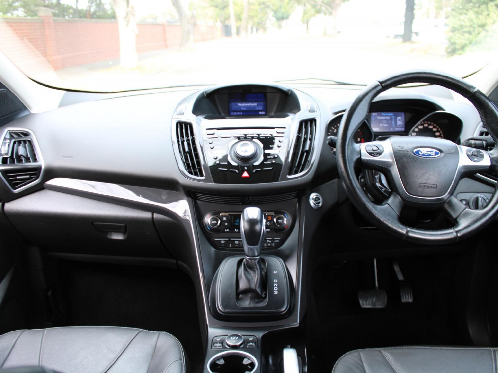 FORD KUGA TITANIUM (AWD) TF