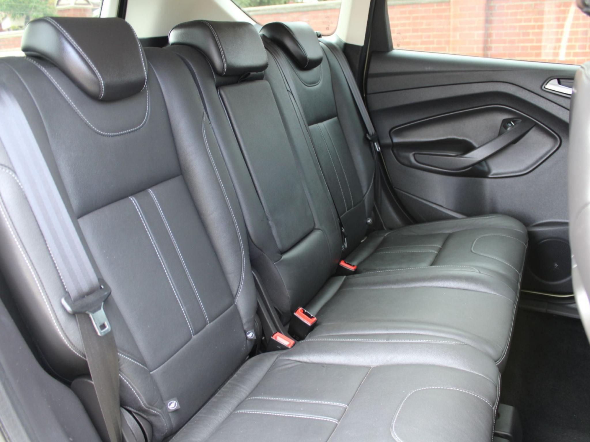 FORD KUGA TITANIUM (AWD) TF