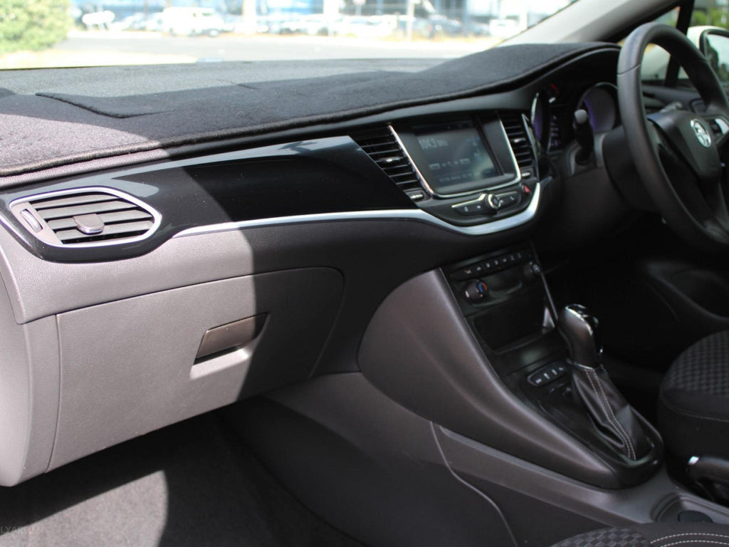 HOLDEN ASTRA R BK MY17