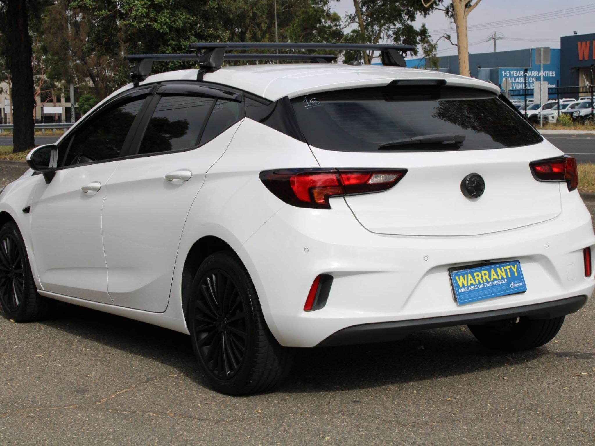 HOLDEN ASTRA R BK MY17