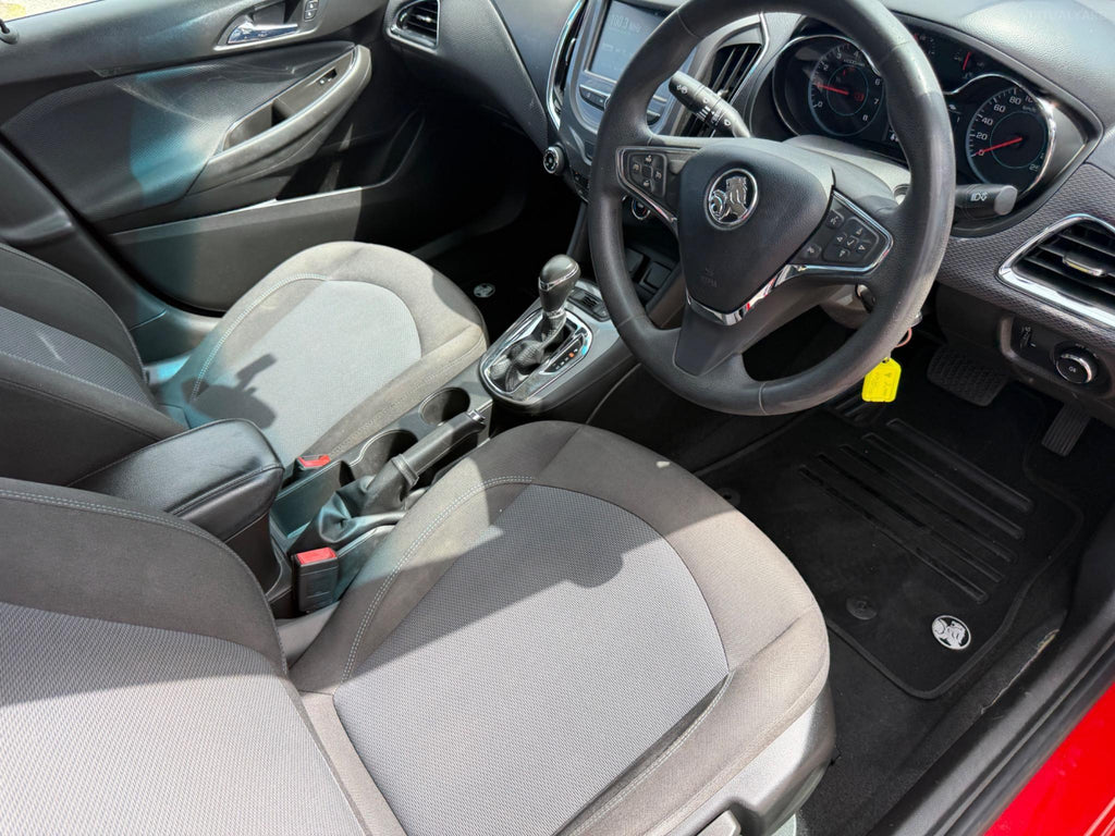 HOLDEN ASTRA LS BL MY17