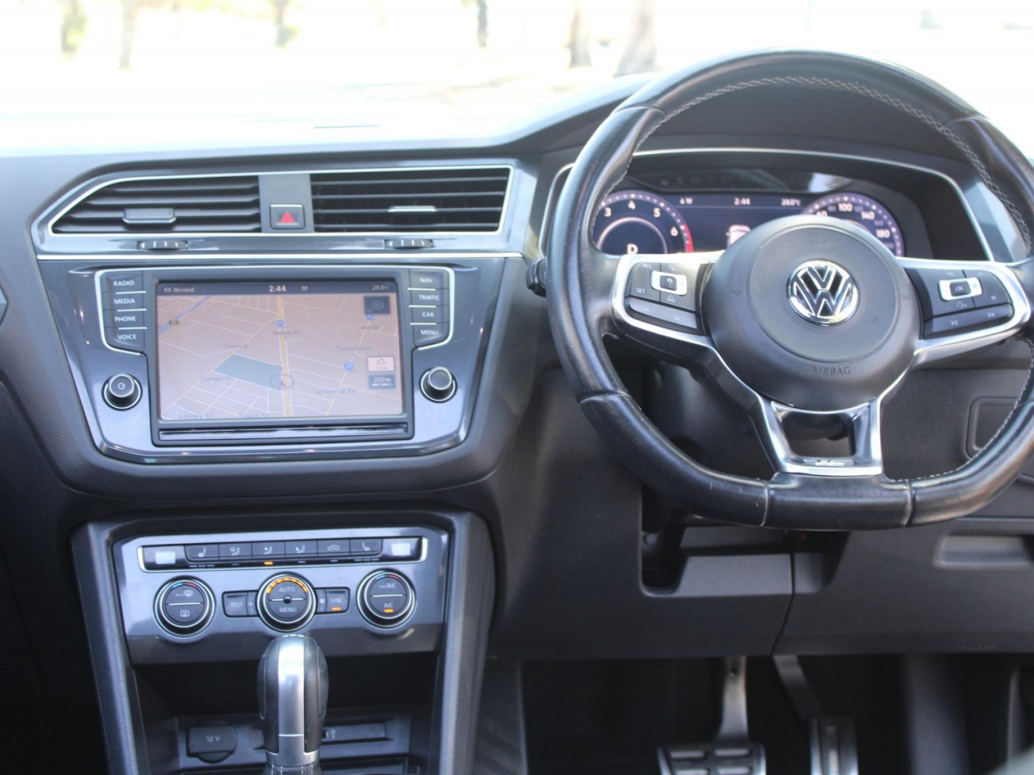 VOLKSWAGEN TIGUAN 162 TSI HIGHLINE 5NA