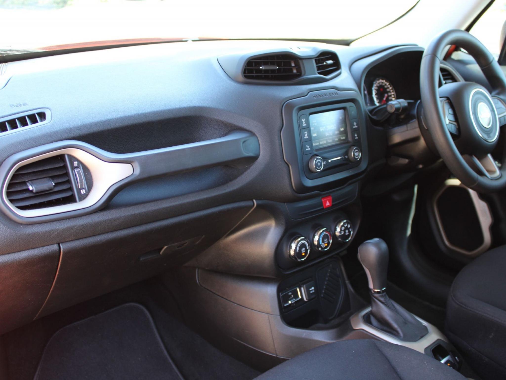 JEEP RENEGADE SPORT BU MY17