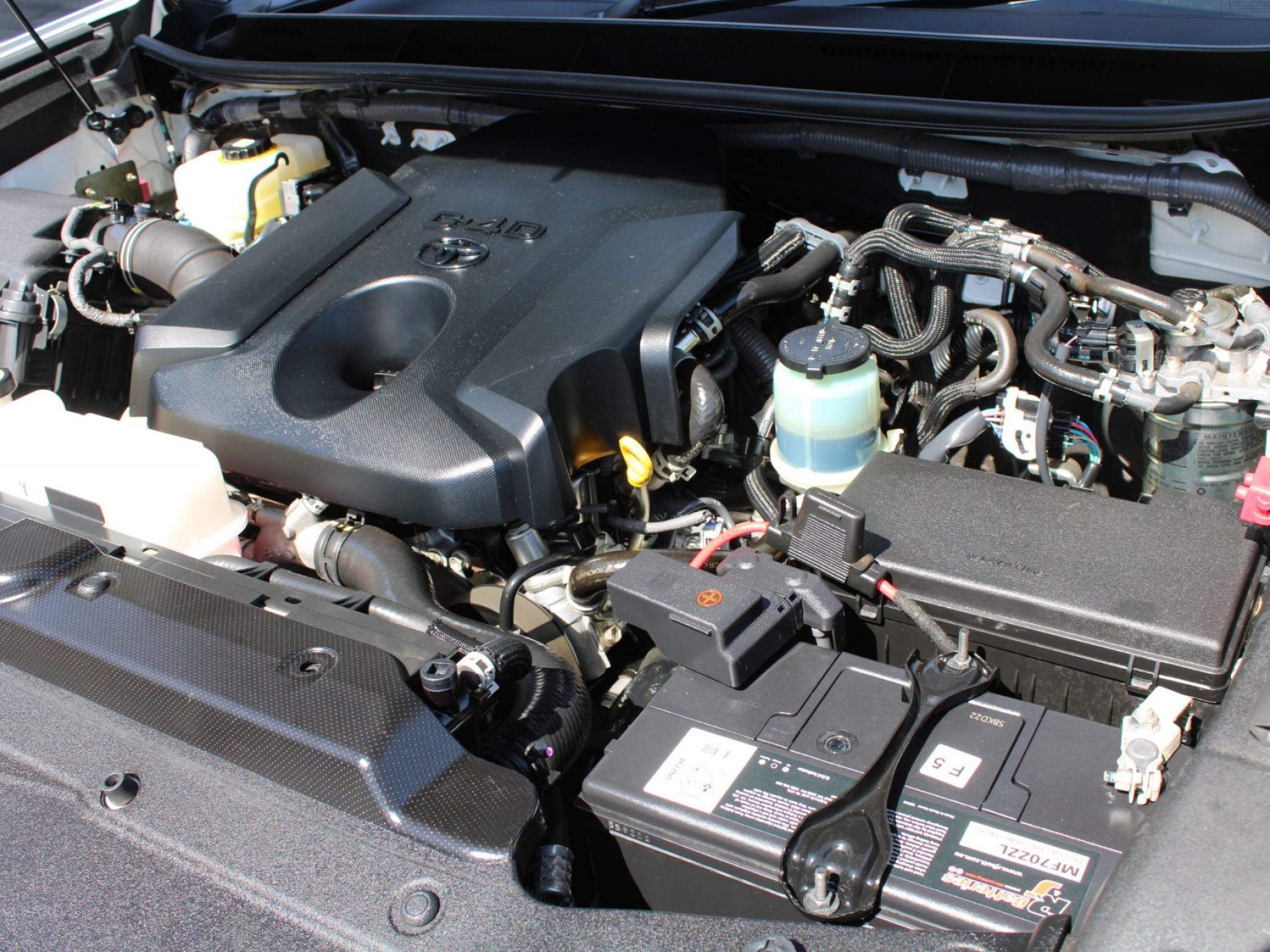 TOYOTA LANDCRUISER PRADO GX GDJ150R