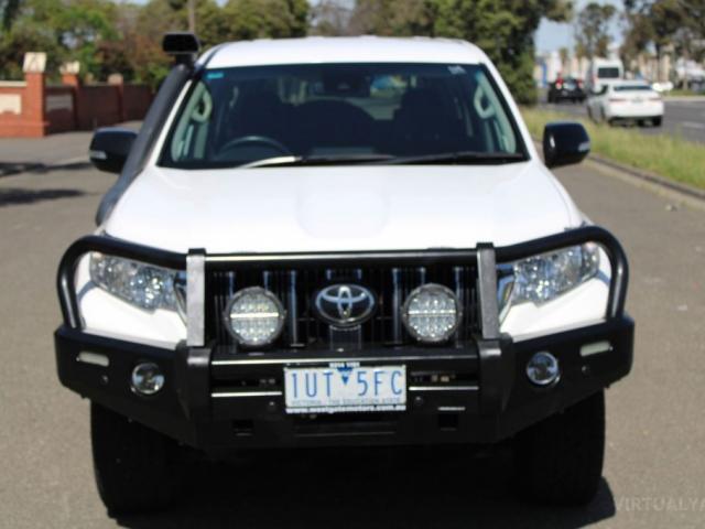 TOYOTA LANDCRUISER PRADO GX GDJ150R