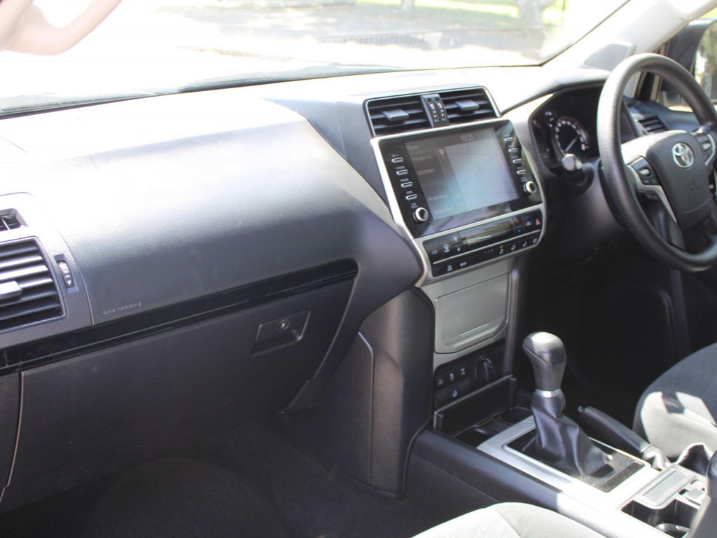 TOYOTA LANDCRUISER PRADO GX GDJ150R