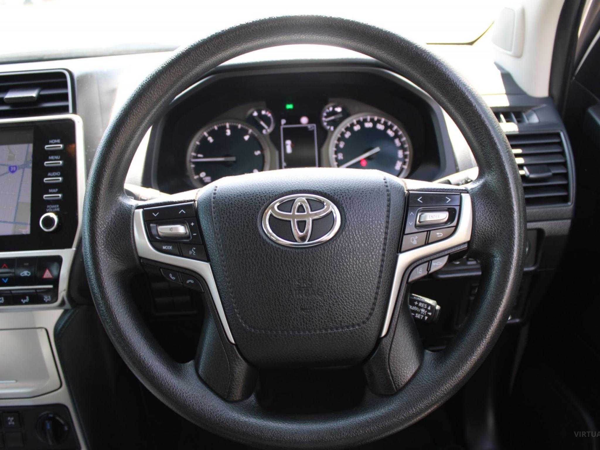 TOYOTA LANDCRUISER PRADO GX GDJ150R