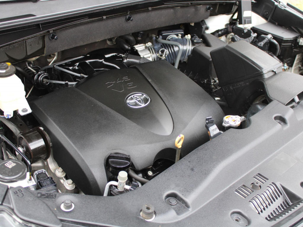 TOYOTA KLUGER GX (4X4) GSU55R