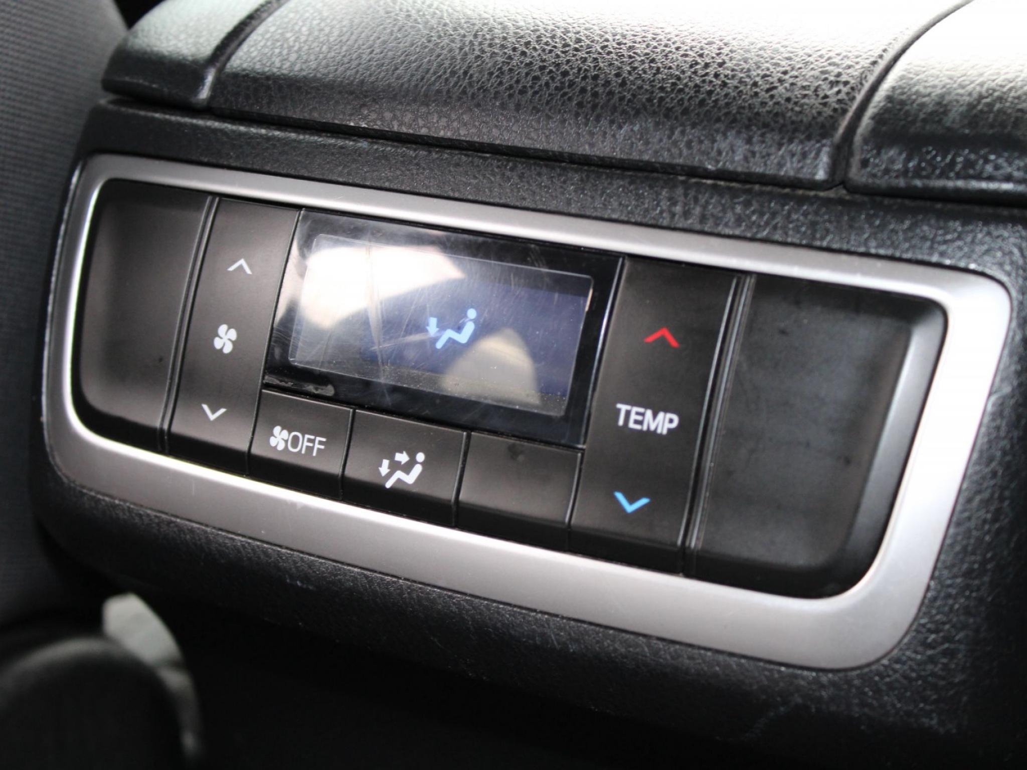 TOYOTA KLUGER GX (4X4) GSU55R