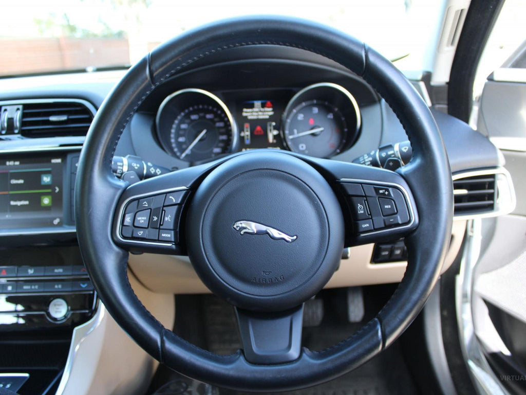 JAGUAR XE 20D R-SPORT MY17